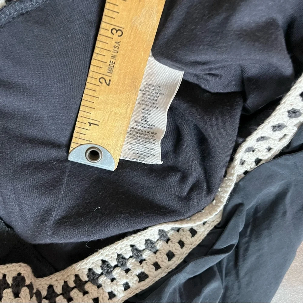 Free People Jacket Womens‎ XS / TP Navy Blue w/ Cream Crochet Trim Zip Up Preppy